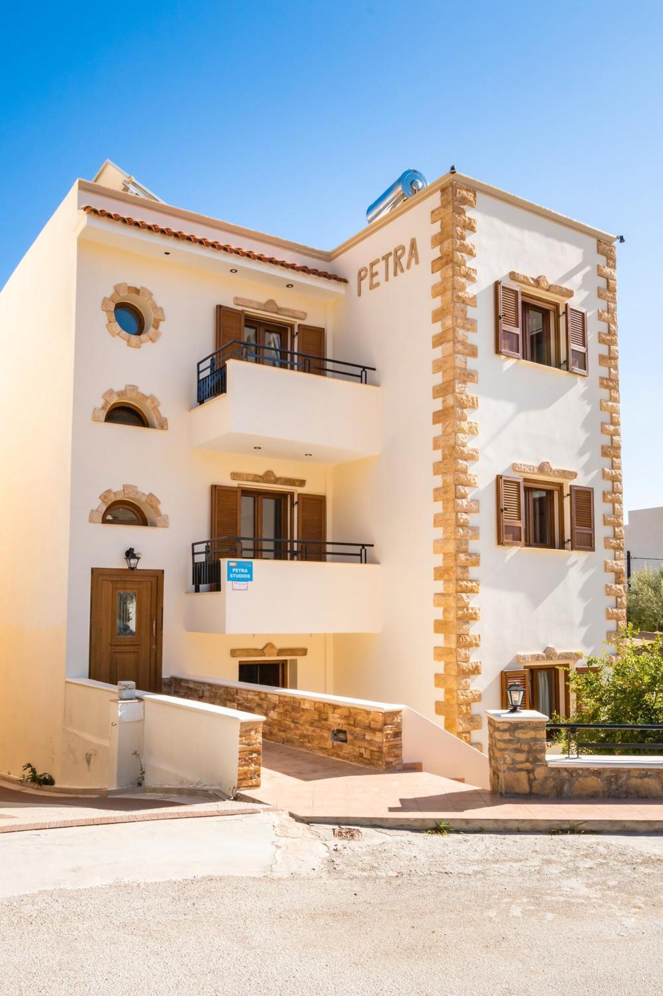Petra Studios Карпатос Екстер'єр фото